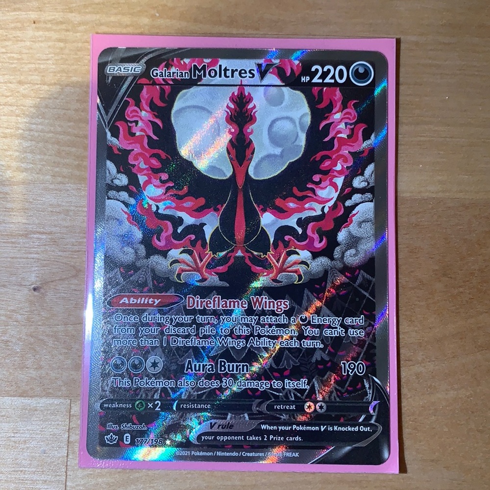 Pokémon TCG Galarian Moltres V Alternate Art